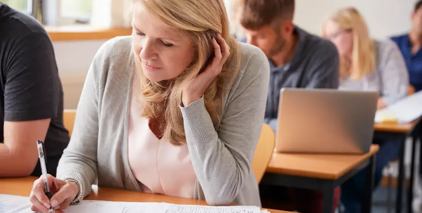 Business Management, University Foundation Programme 120 Credits (Level 3)